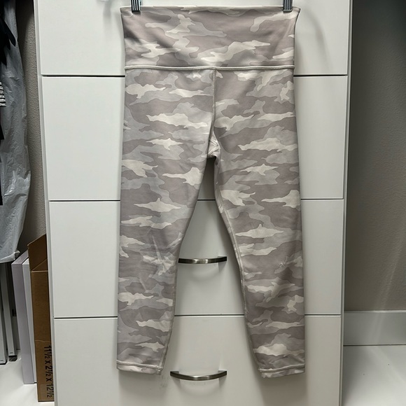 Athleta Elation 7/8 tights. Size small. Light colored, white-gray color. - Picture 1 of 4